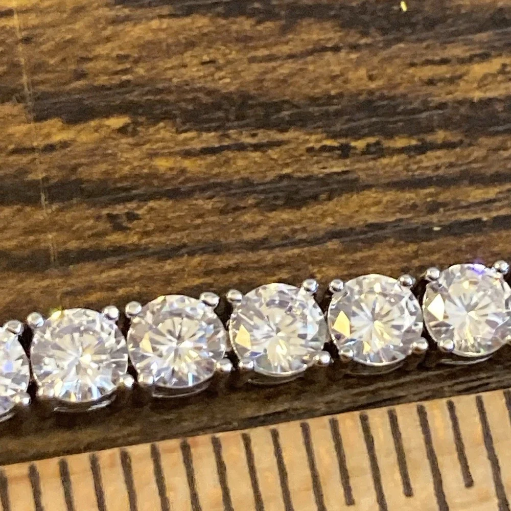 GEMSME CZ Tennis Bracelet 6mm Round Cut Prong Set Silver Tone‎ 8.5in